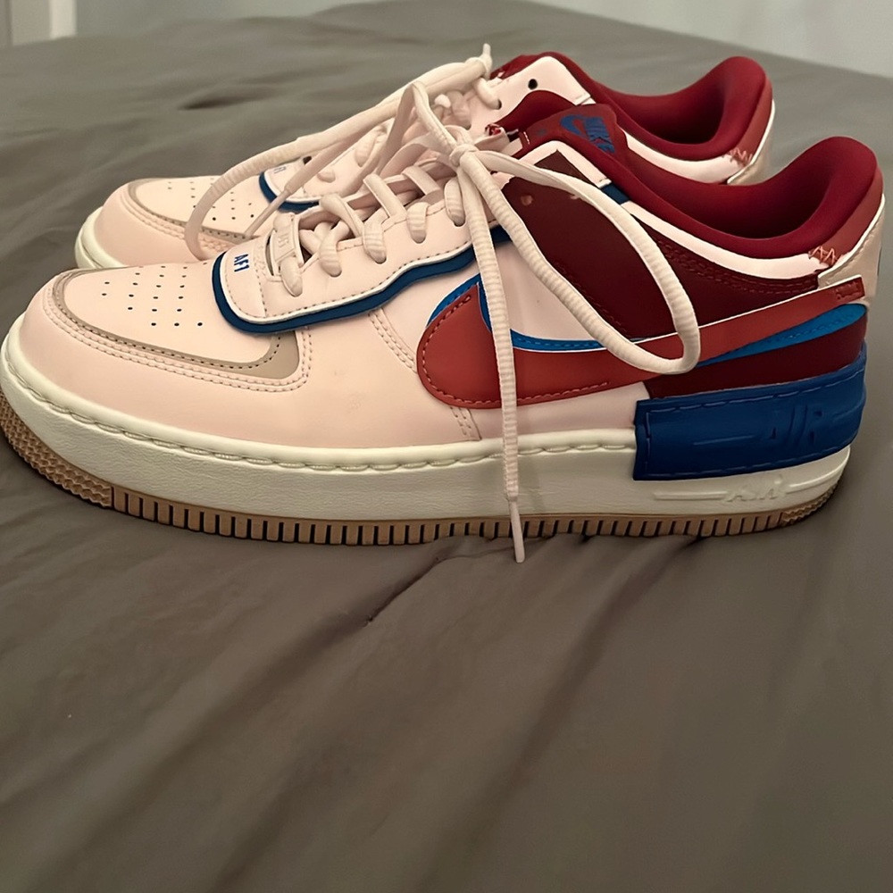 Women Nike Air Force 1 - like new